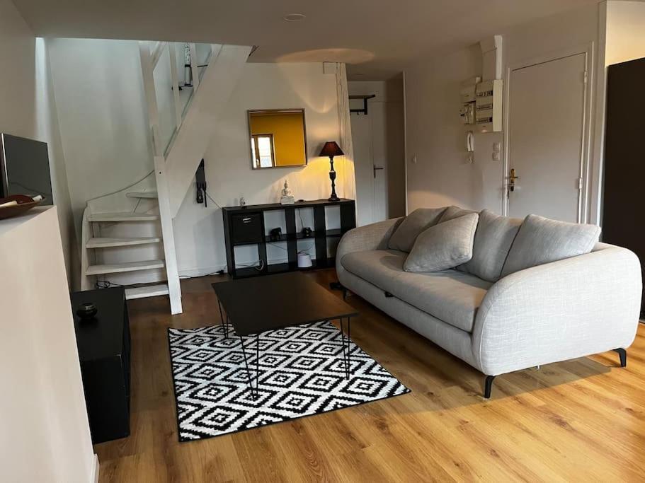 Superbe Appartement Centre Ville Bourges Bagian luar foto
